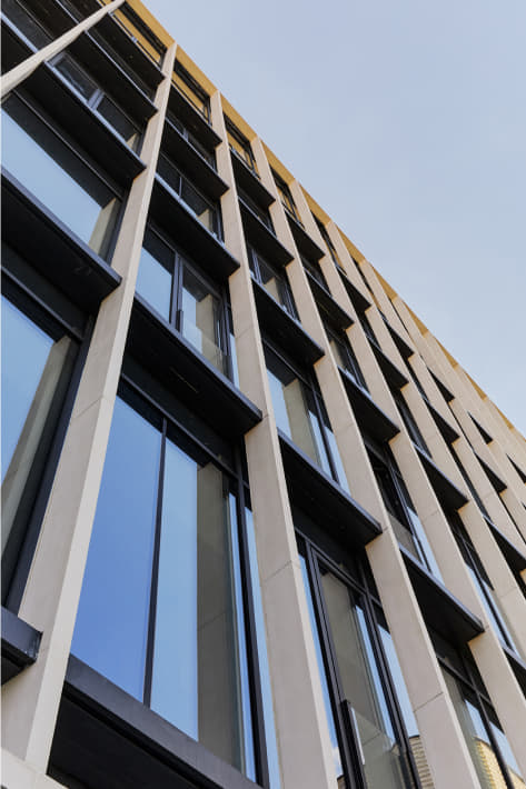 Внимание к деталям, качество, инновационность, устойчивое развитие, высокие стандарты безопасности – эти принципы лежат в основе каждого проекта “А-100 Девелопмент”